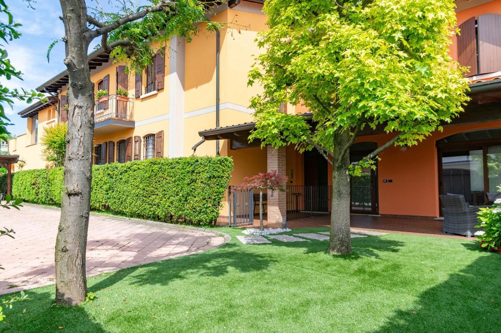 La Stazione Camere Caffè Castiglione Delle Stiviere Esterno foto